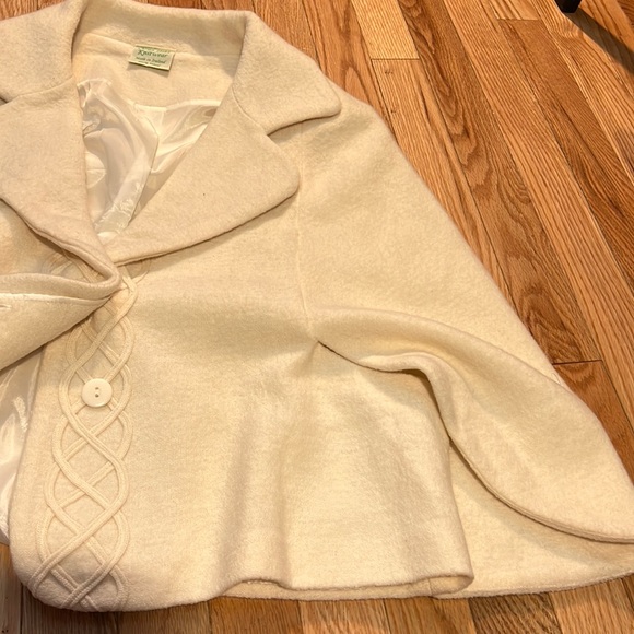 Aran Isles Knitwear 100%wool poncho / cape sweater - Picture 4 of 8